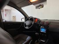 RENAULT - SANDERO - 2013/2014 - Prata - R$ 44.900,00