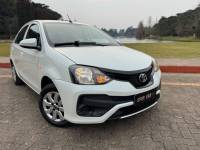 TOYOTA - ETIOS - 2020/2021 - Branca - R$ 73.900,00