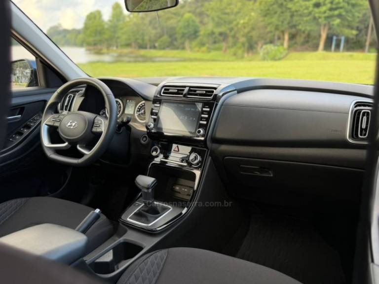 HYUNDAI - CRETA - 2022/2023 - Azul - R$ 129.900,00