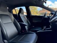 CHEVROLET - ONIX - 2023/2024 - Preta - R$ 107.900,00