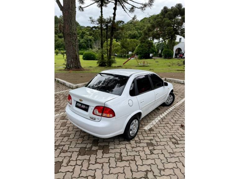 CHEVROLET - CLASSIC - 2011/2012 - Branca - Sob Consulta