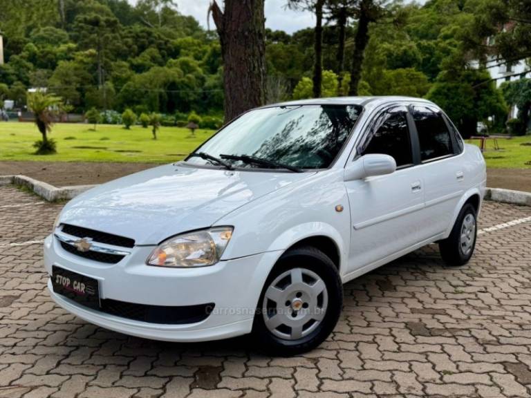 CHEVROLET - CLASSIC - 2011/2012 - Branca - Sob Consulta