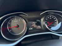 CHEVROLET - ONIX - 2023/2024 - Preta - R$ 107.900,00