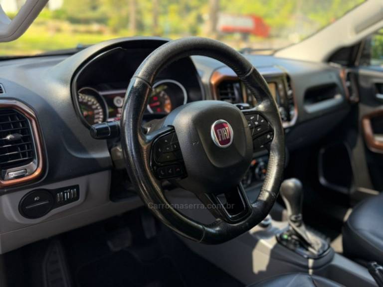 FIAT - TORO - 2019/2019 - Preta - R$ 114.900,00