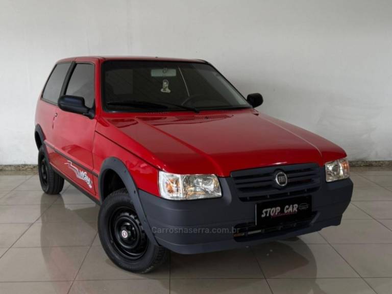 FIAT - UNO - 2012/2013 - Vermelha - R$ 27.900,00